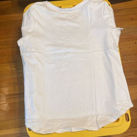 Women’s  Floral World of wonder t-shirt size xl new - Picture 4 of 4